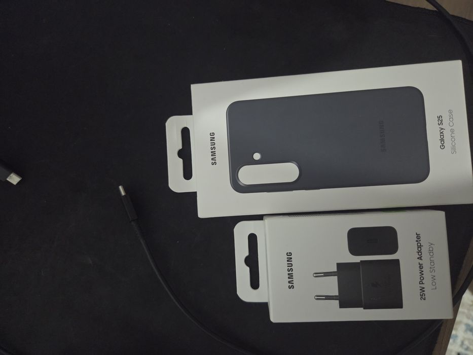 Samsung s25 128/12 Идеал Iphone 14 15 pro