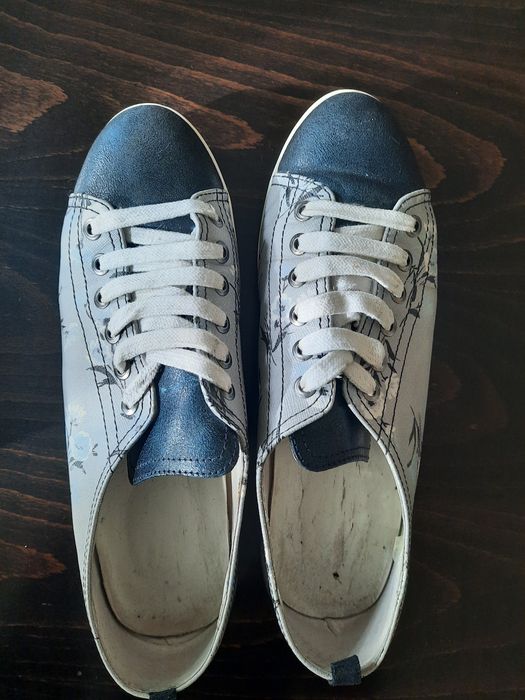 Сребристи дамски маратонки и кецове естествена кожаle coq sportif