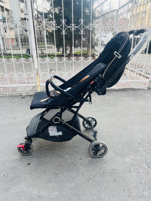 Срочноо!!! Продам прогулочный коляску baobaohao, с перекидной ручкой