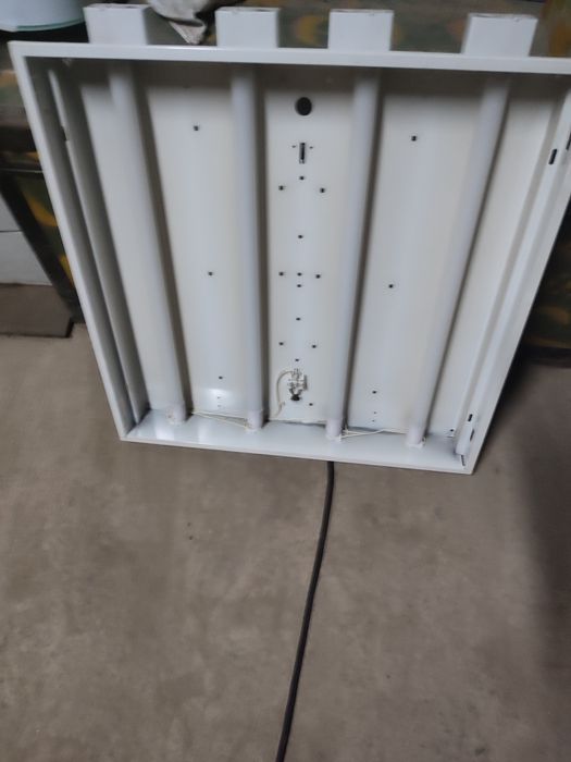 Продам светильники