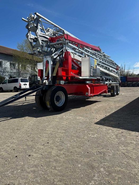 Macara turn cu ridicare automată Terex CSE 40- de inchiriat