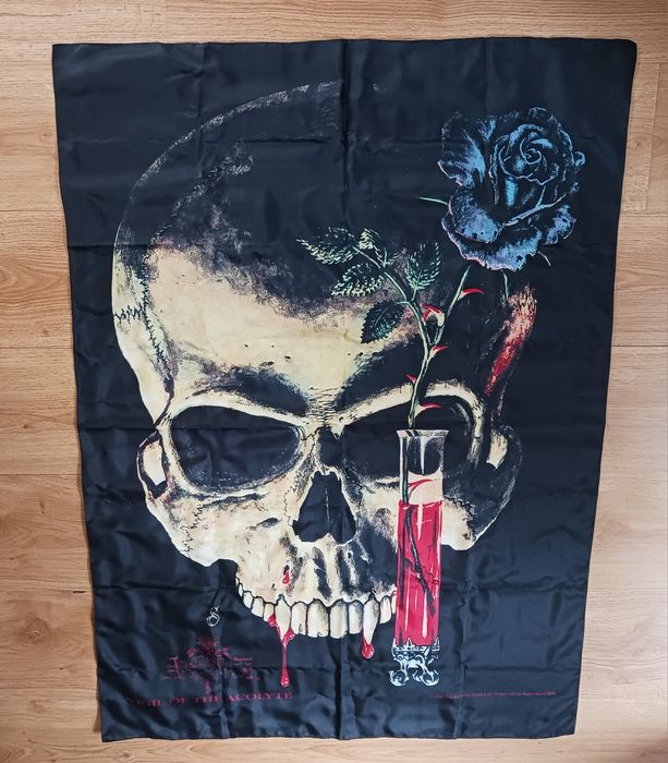 Оригинални нови метал знамена размер 110 см./75 см.