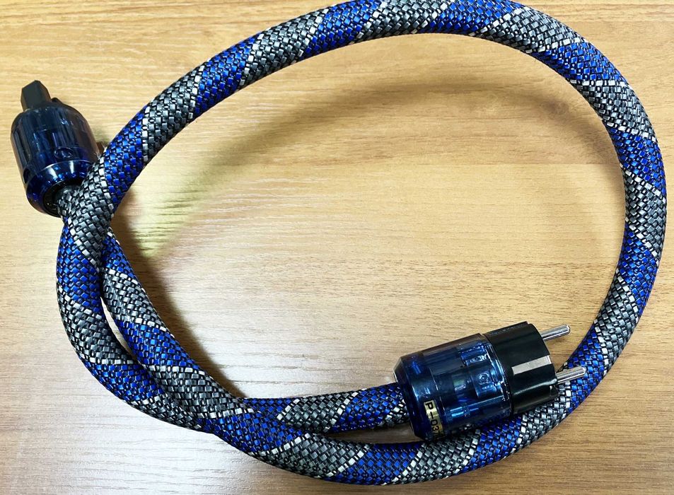 Захранващ HI-FI кабел