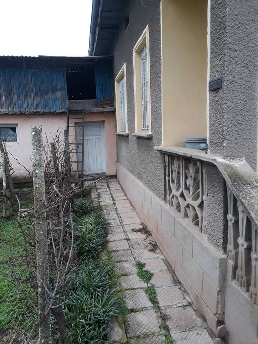 Продава се Къща в Брусарци - 72 кв.м за 121 €/кв.м - Снимка #2