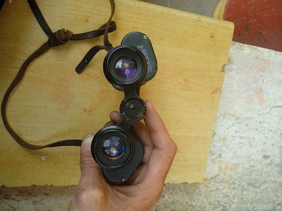 Продам  бинокль ссср БПЦ5 8*30