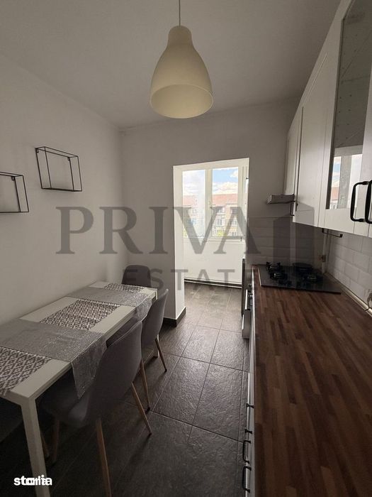 Apartament 2 camere, decomandat, renovat complet, centrala proprie