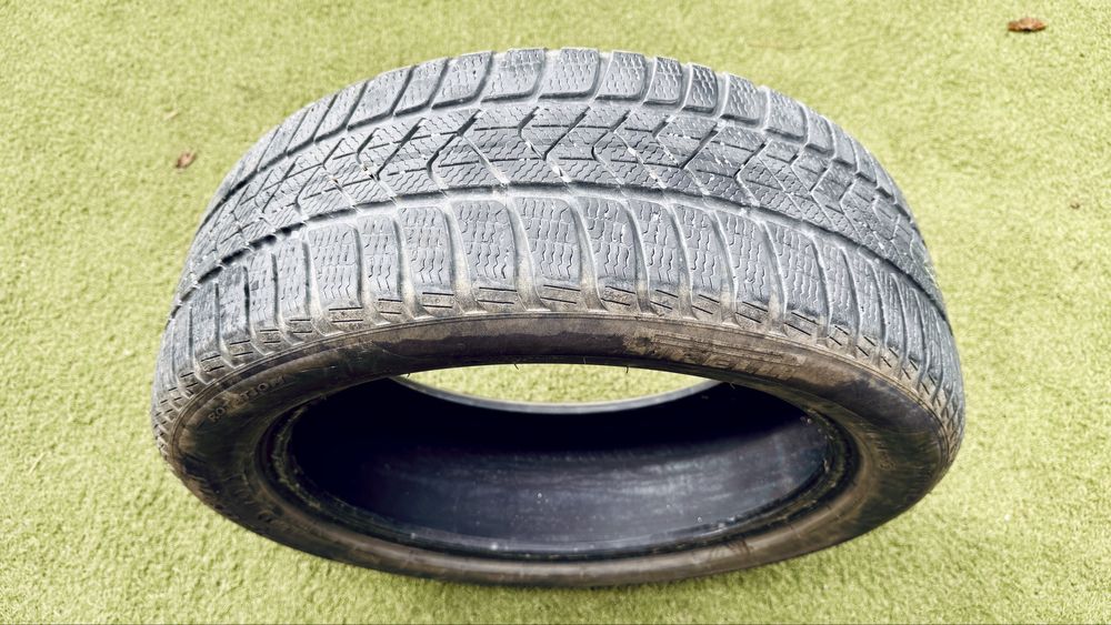 Set Anvelope Iarna Pirelli 215/50 R18