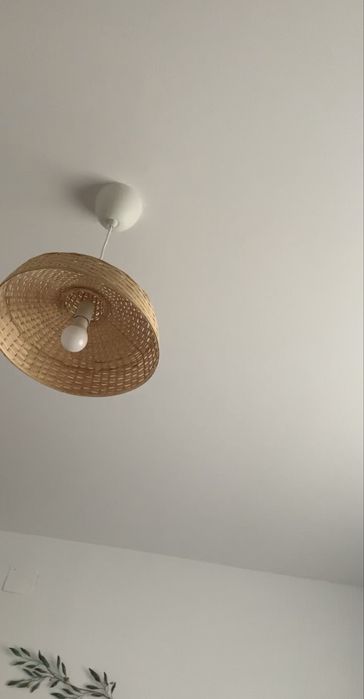 Lumina cu telecomanda Ikea