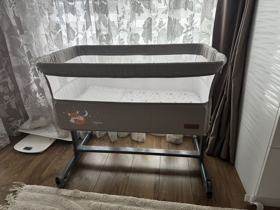 бебешко легло Cangaroo next to me