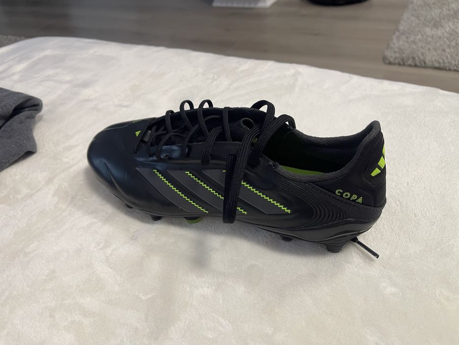 Vand Ghete Adidas Pure 3