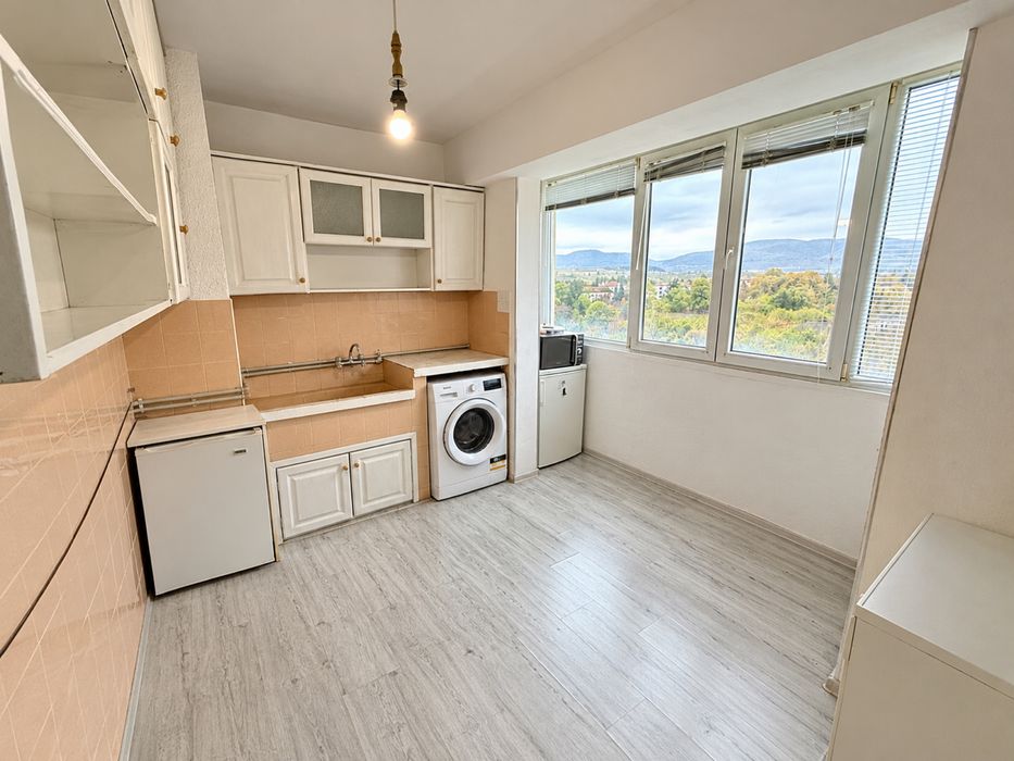 Продава се Тристаен апартамент в Търговище, Вароша - 68 кв.м за 1250 €/кв.м - Снимка #4