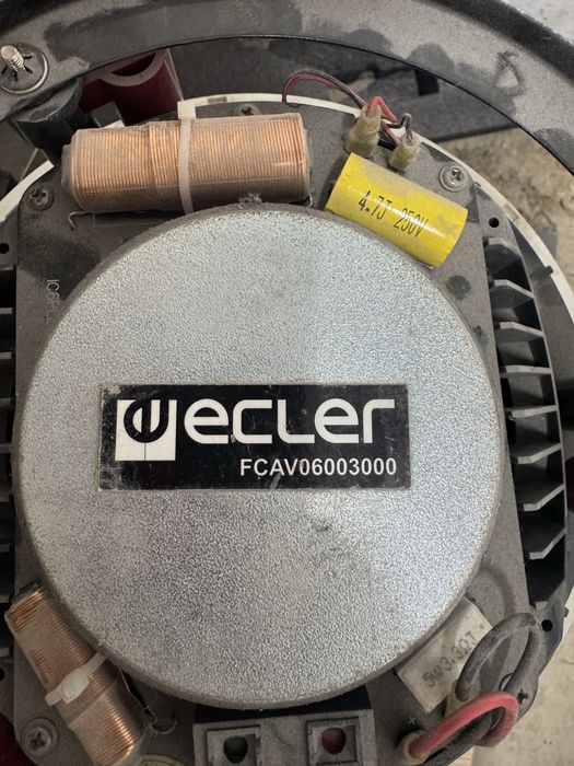 Срочно Колонки Ecler