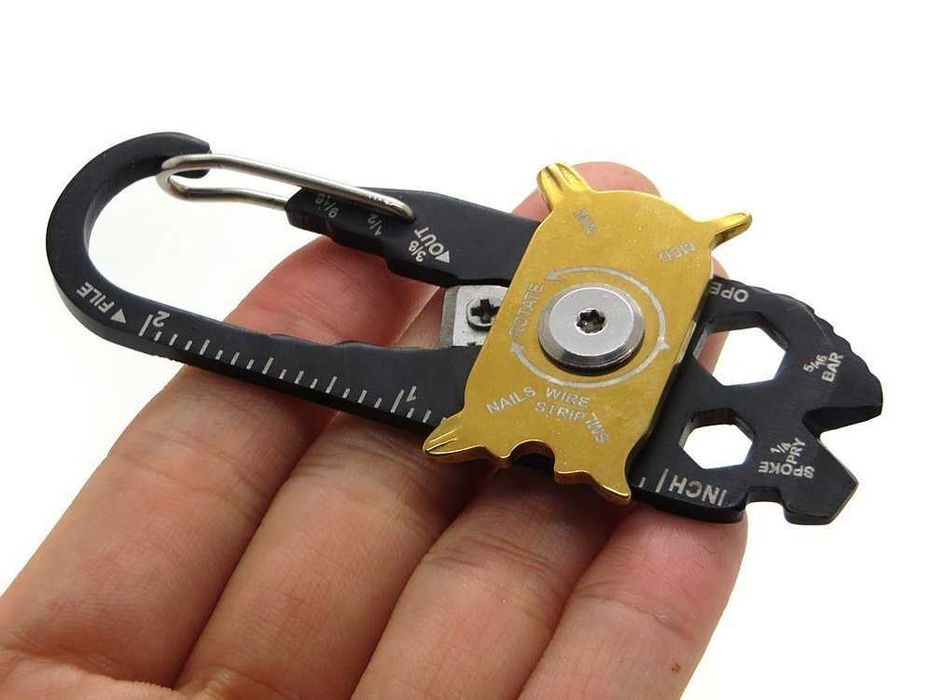 Multitool 20 în 1 cu Carabină | Unealtă Multifuncțională pentru Camping, Drumeții și EDC