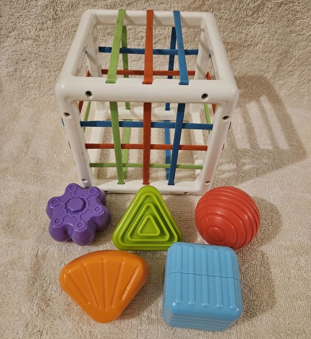 Детские игрушки по 2000 тенге