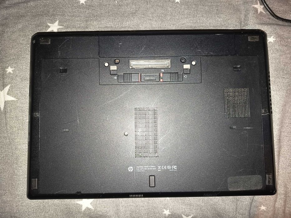 Placa baza laptop HP Probook 6570b, video Radeon HD 7570m 1gb ddr5, suport i7 gen 3, gratis carcasa completa + tastaura si baterie