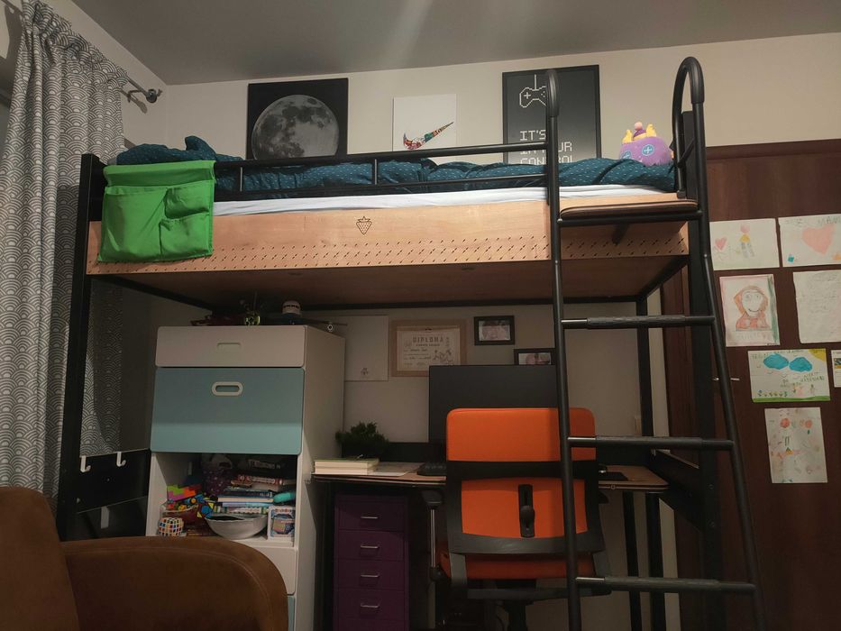 Pat supraetajat copii