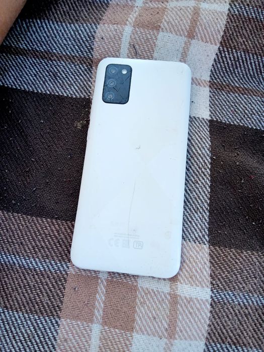 Samsung a02s  сатылымда 45000тг