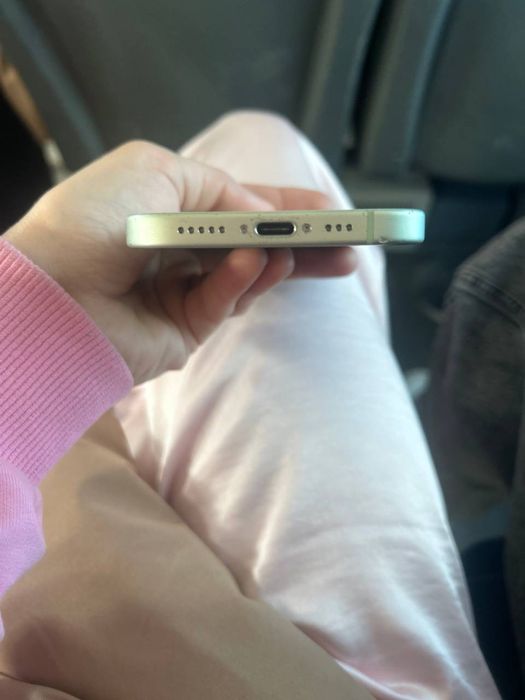 Продам айфон 15 в отличном сосоянии