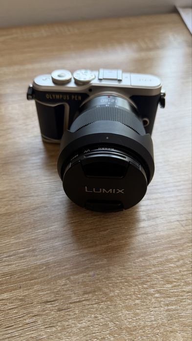 Продавам апарат Olympus E PL9