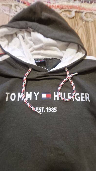 Суичър tomi hilhilgar-ес-м размер