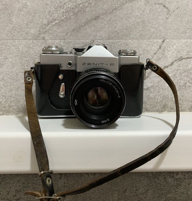 Продам фотоаппарат ZENIT-B