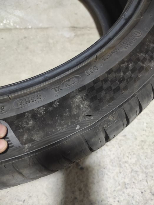 Michelin pilot sport 4 suv. Holati juda yaxshi. Kelishtirib beraman.