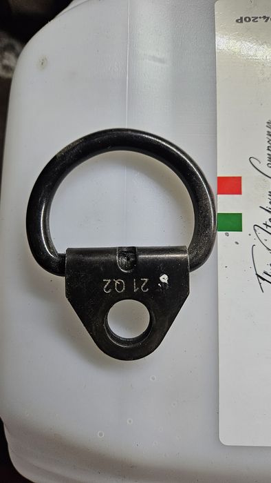 Крепёж. Крючок. Петли