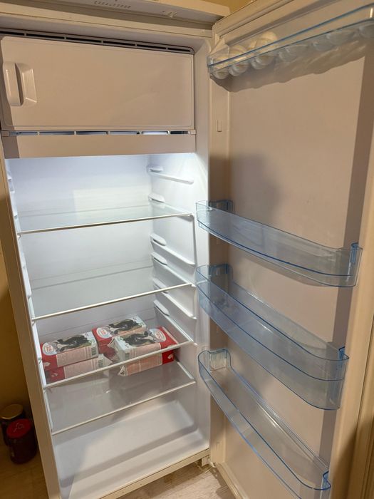 Холодильник Бирюса