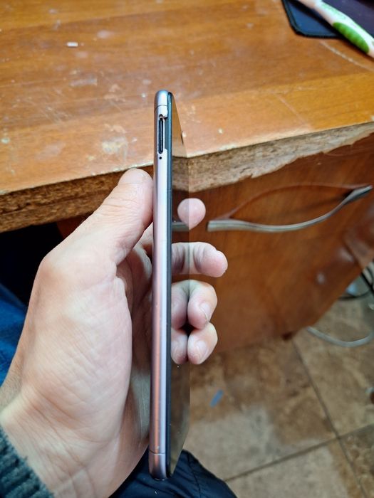 Redmi 6 3/23gb sotiladi