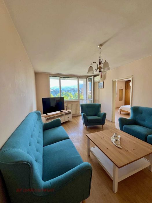 Продава се Тристаен апартамент в София, Младост 1 - 98 кв.м за 3240 €/кв.м - Снимка #1