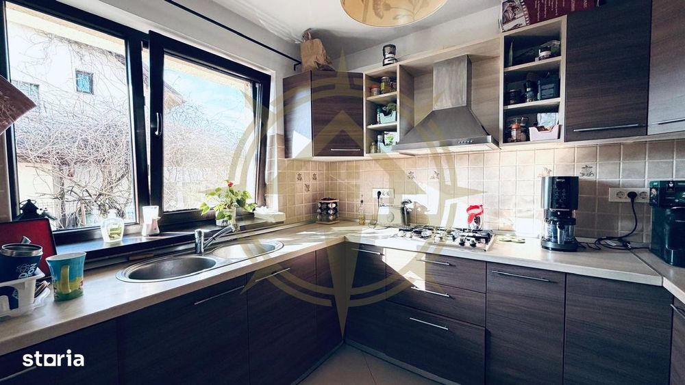 Dom00292 - vila individuala 5 camere otopeni