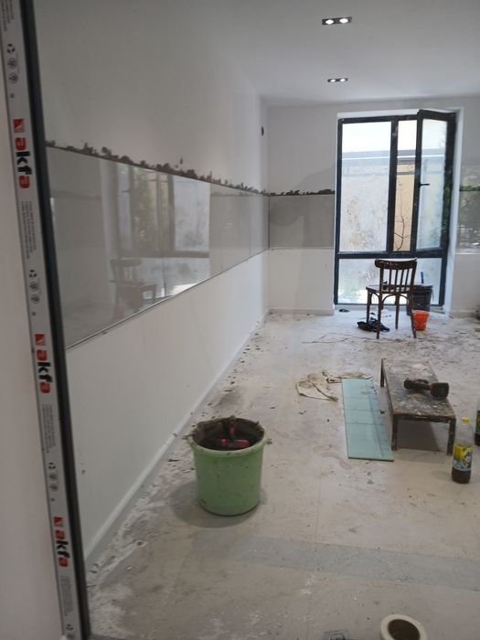 Кладка кирпича перегородка