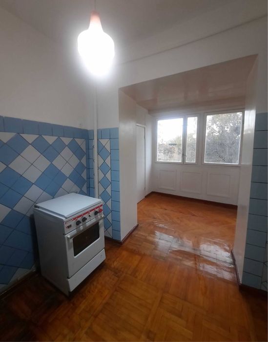 Продается Квартира , Ц-1, Эко парк , центр Города , 1/4/4