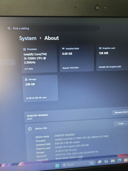 Lenovo V320 de 17 inchi i5-7200u