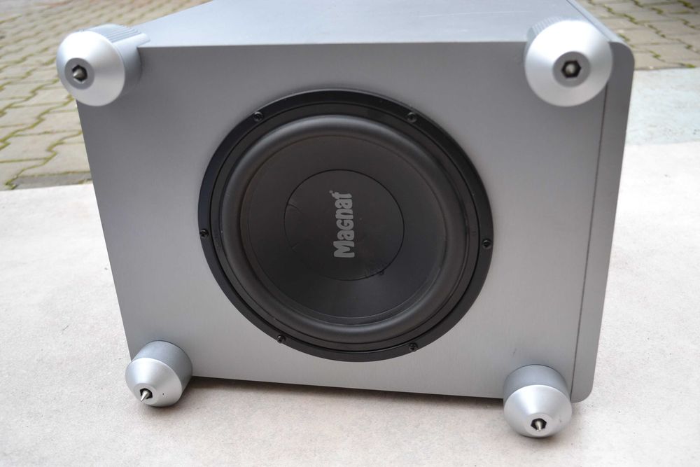 Subwoofer activ Magnat Art Nr 168691