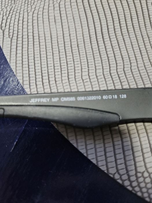 Слънчеви очила TOMMY HILFIGER