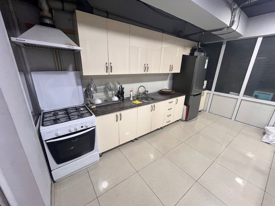 Продаётся офис. Яккасарайский район, улица Бобура, дом 71 Б.