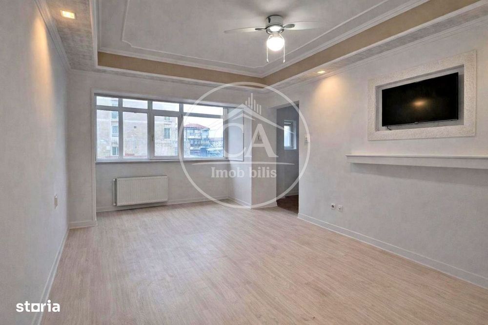 Garsoniera renovata de vânzare in zona Decebal, Oradea — fotografia 1