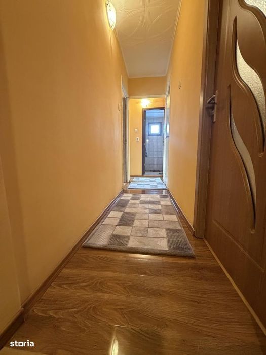 3 Camere Decomndat metrou Gorjului Militari