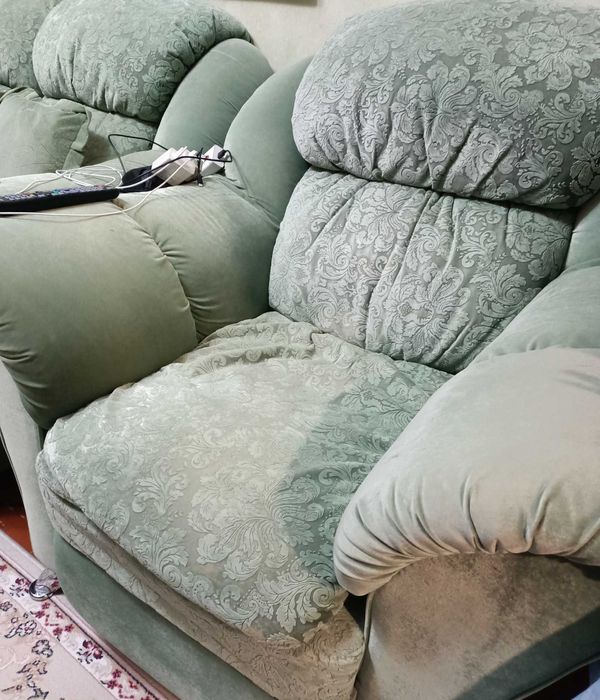 Диван мягкий + 1 кресло