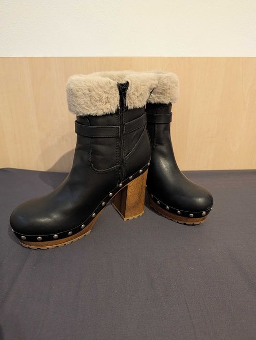 Botine cizme ghetute Guess marimea 40