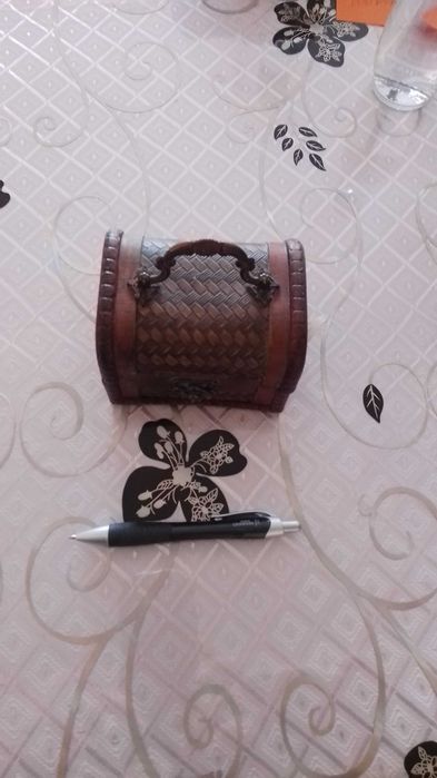 Ковчеже с метален обков