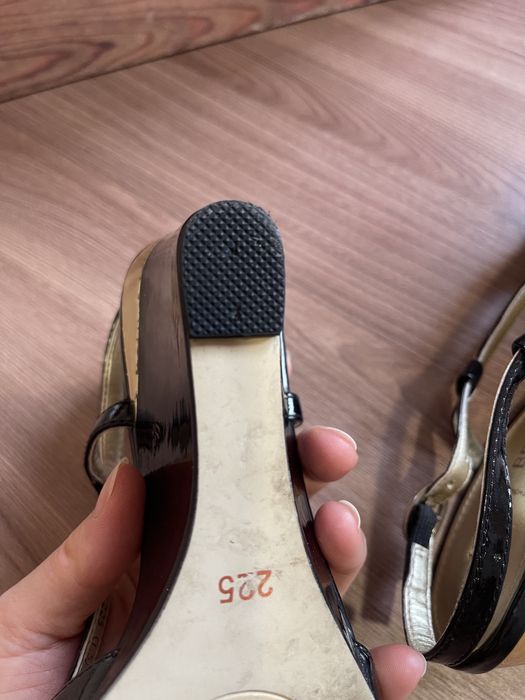 Туфли. Женская обувь