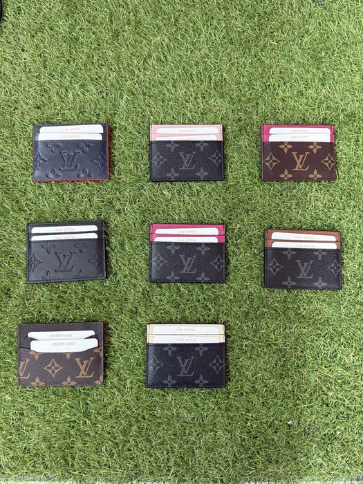 Дизайнерски Card Holder от естествена кожа