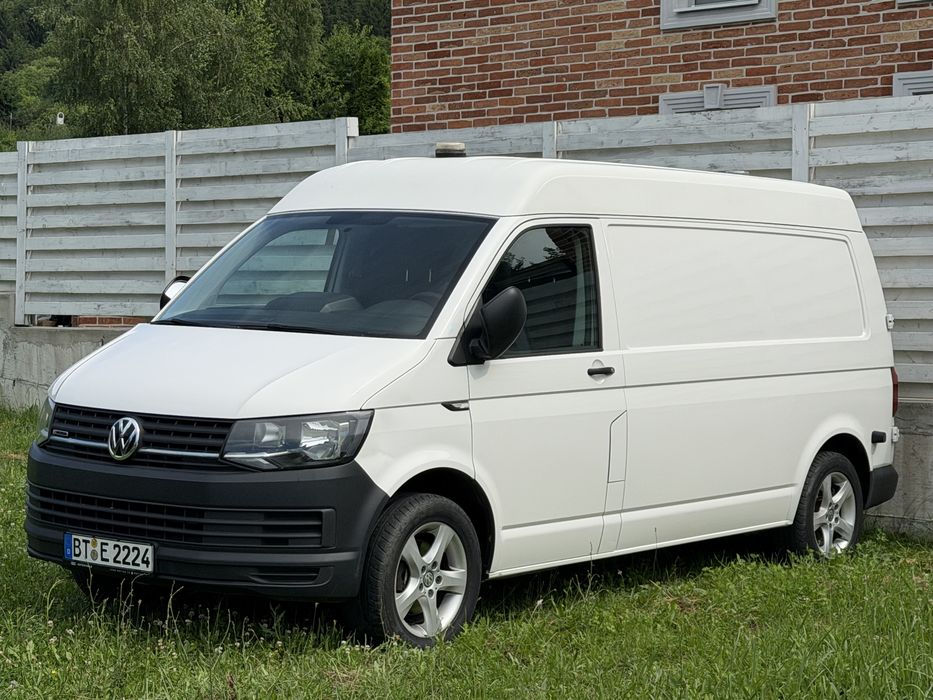 VOLKSWAGEN Transporter 2017 — imagine 2