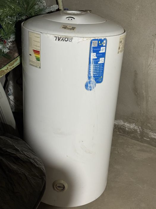 ariston yangi sotiladi 100$