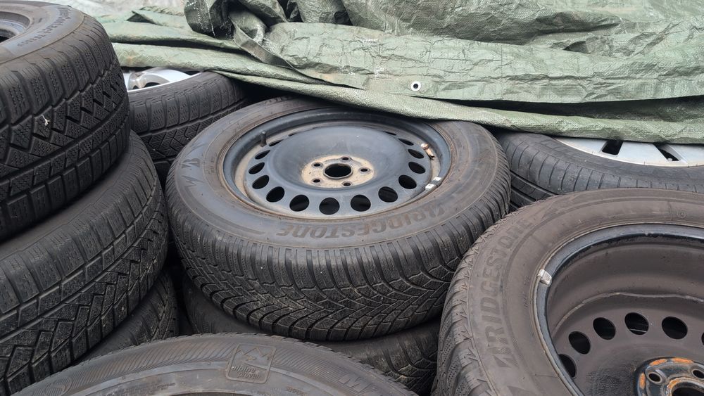 Roti Iarna cu anvelope / cauciucuri 215/65R17  Tiguan Kodiaq Terraco