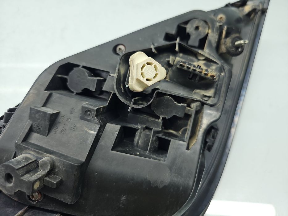 Stop aripa dreapta Opel Astra H [Fabr 2004-2009] Hatchback 24451837