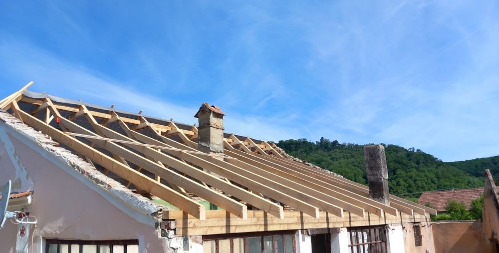 Montaj acoperis reparatii  dulgherie mansardari