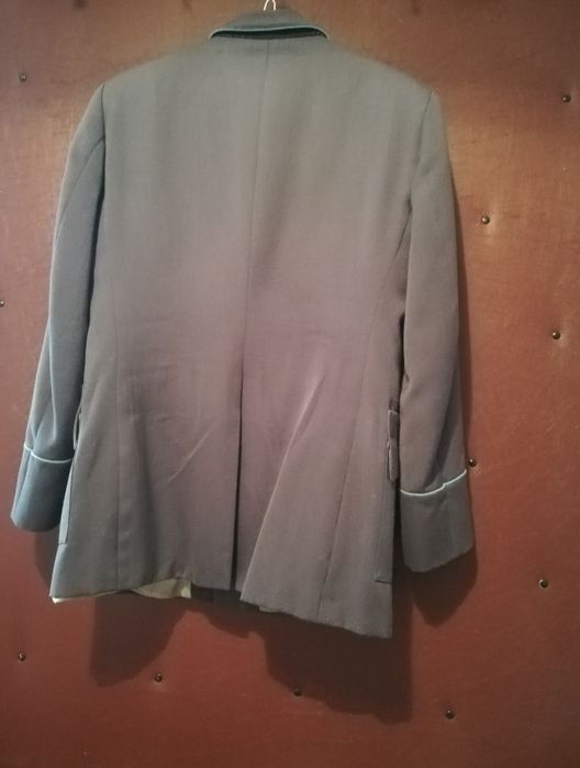 Мъжко парадно сако